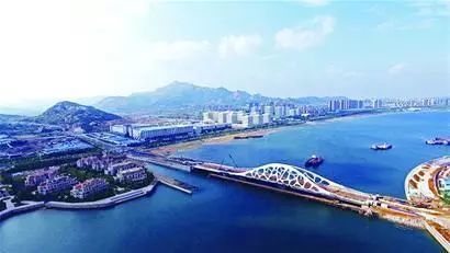 青島西海岸新區(qū)打造四張新名片 多個大項(xiàng)目今年運(yùn)營