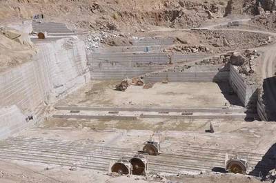 真抓實(shí)干、勇奪第一——張峰赴黃羊山花崗巖礦區(qū)開展石材石料調(diào)研工作